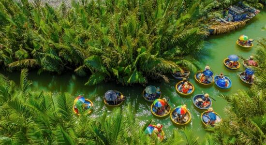 Hoi An Bay Mau Water Coconut F